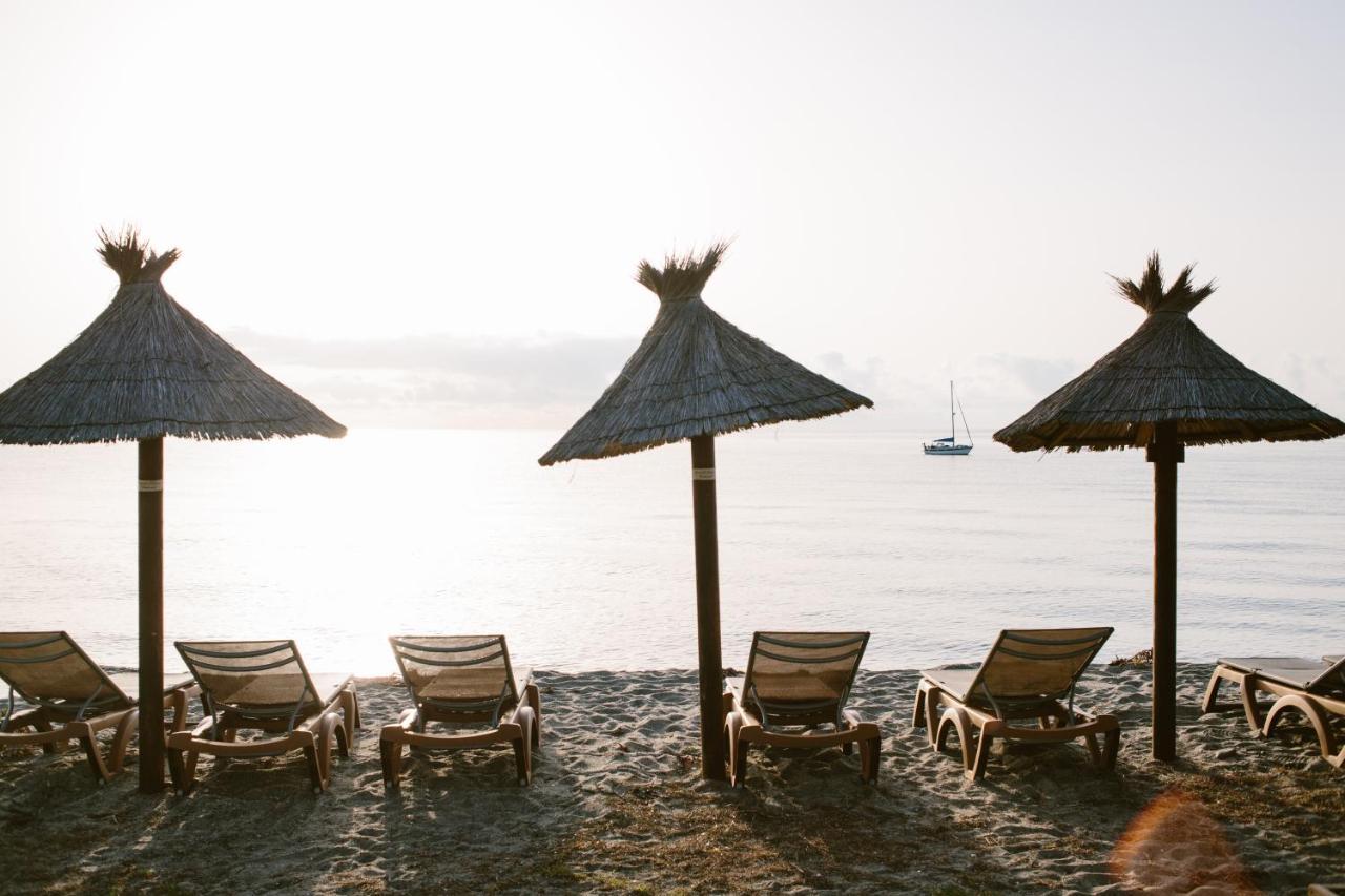 Domaine Naturiste De Riva Bella Linguizzetta 外观 照片